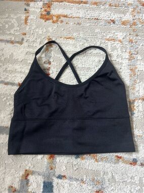 Forever 21 Black Cross-Back Seamless Tank Bralette